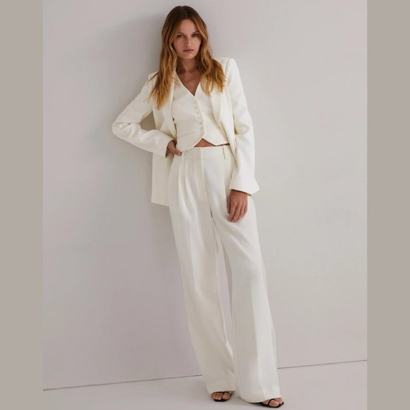 Favorite Daughter The Favorite Pant in Ivory - Picture 4 of 15